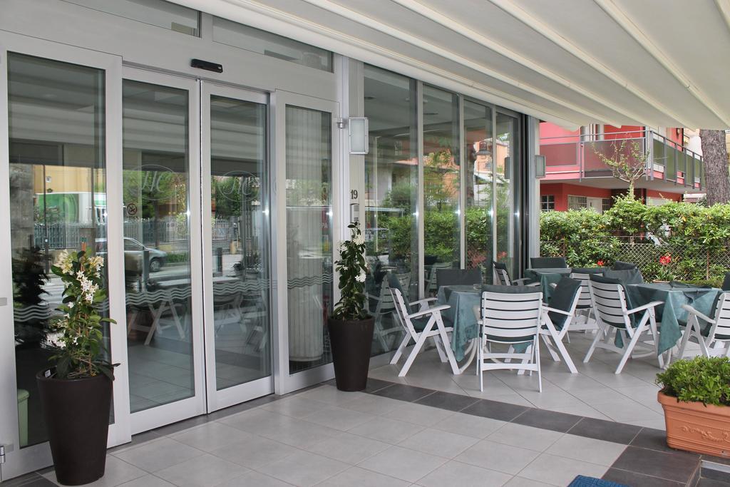 Hotel Costanza Cesenatico Eksteriør bilde