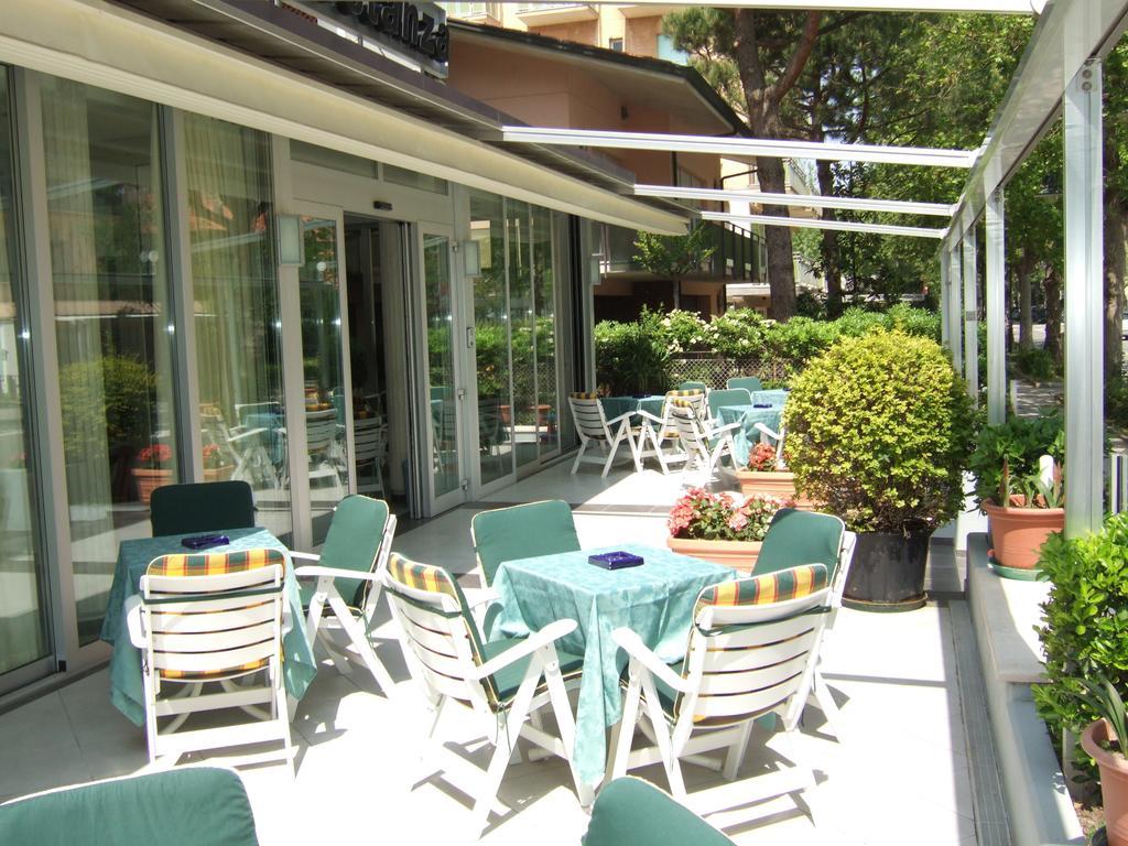 Hotel Costanza Cesenatico Eksteriør bilde