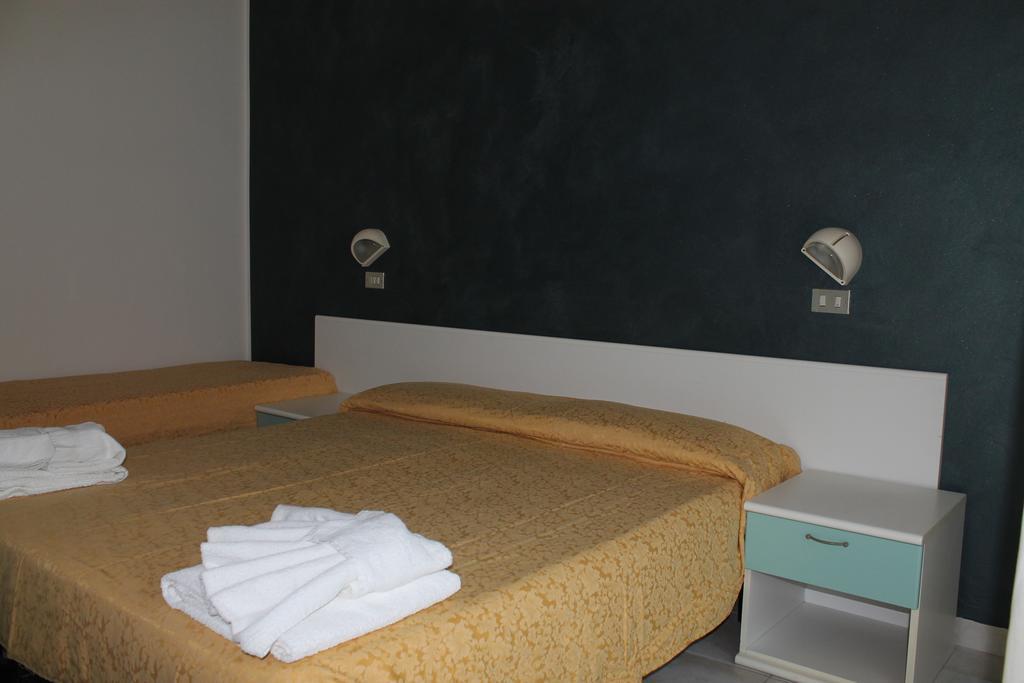 Hotel Costanza Cesenatico Eksteriør bilde